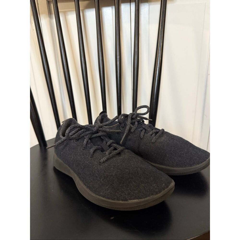 AllBirds black on black classic wool running sneaker size 9 - Picture 7 of 14